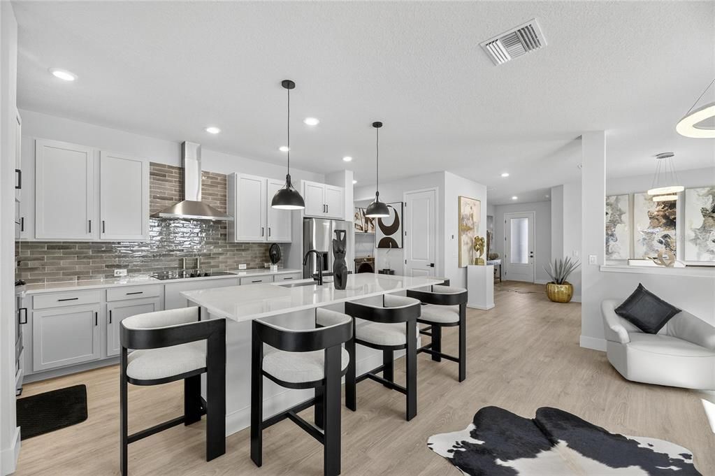 For Sale: $560,000 (4 beds, 3 baths, 2213 Square Feet)