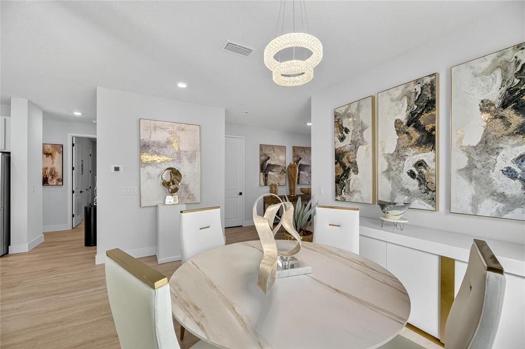 For Sale: $560,000 (4 beds, 3 baths, 2213 Square Feet)