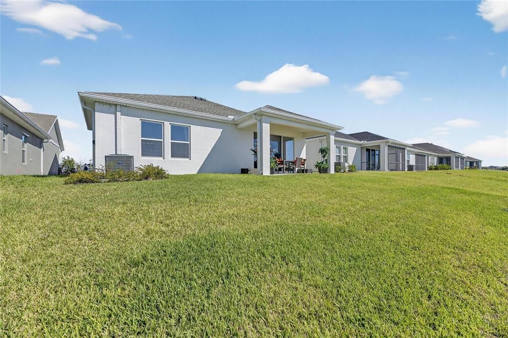 For Sale: $560,000 (4 beds, 3 baths, 2213 Square Feet)