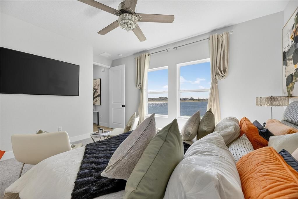 For Sale: $560,000 (4 beds, 3 baths, 2213 Square Feet)