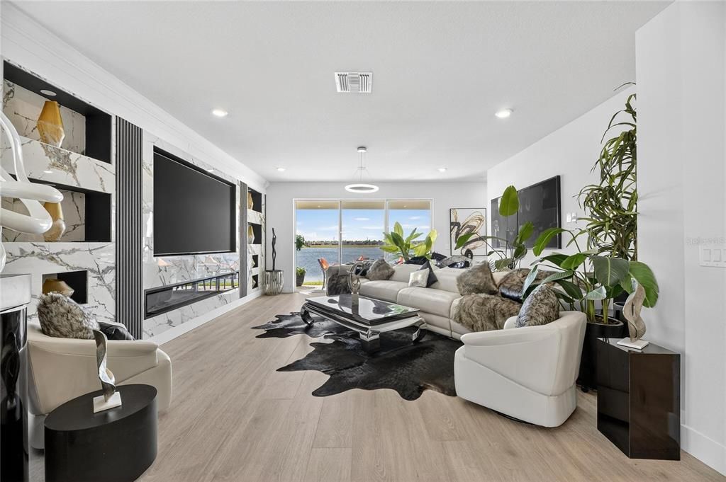 For Sale: $560,000 (4 beds, 3 baths, 2213 Square Feet)