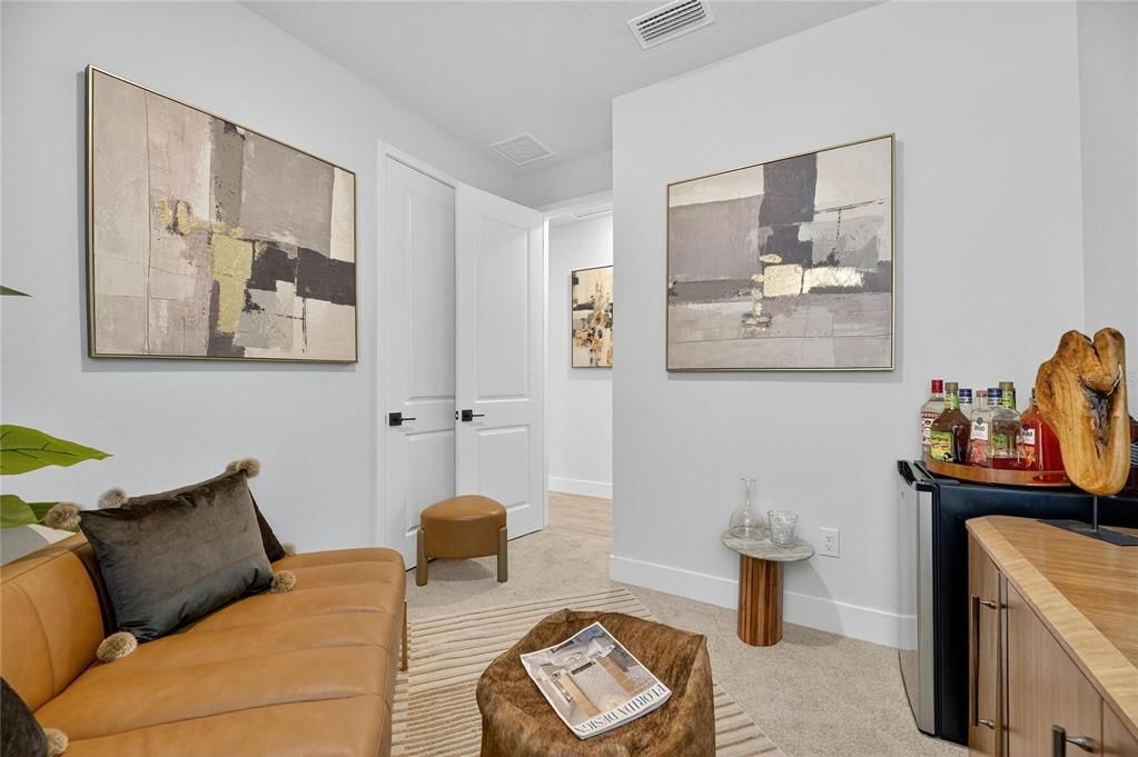 For Sale: $560,000 (4 beds, 3 baths, 2213 Square Feet)