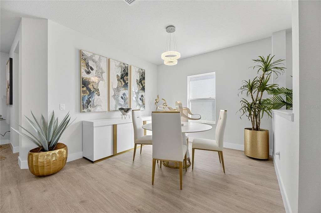 For Sale: $560,000 (4 beds, 3 baths, 2213 Square Feet)