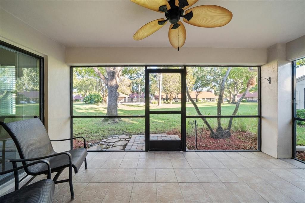 Activo con contrato: $389,000 (3 camas, 2 baños, 1584 Pies cuadrados)