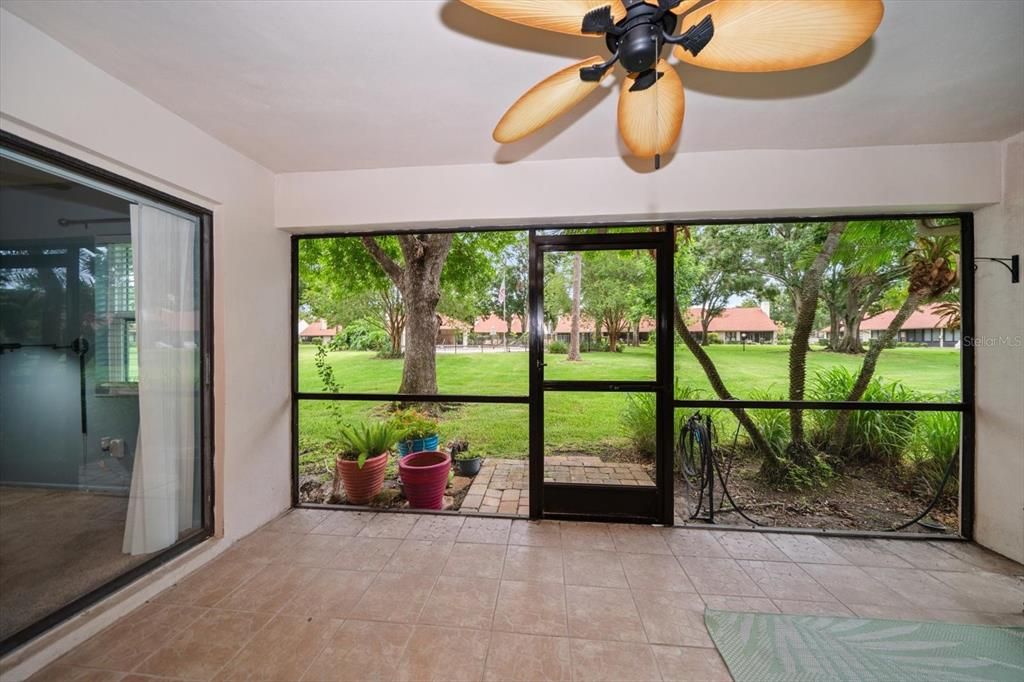 Activo con contrato: $389,000 (3 camas, 2 baños, 1584 Pies cuadrados)