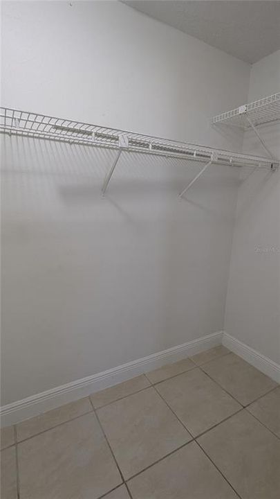 Active With Contract: $1,585 (3 beds, 2 baths, 1250 Square Feet)