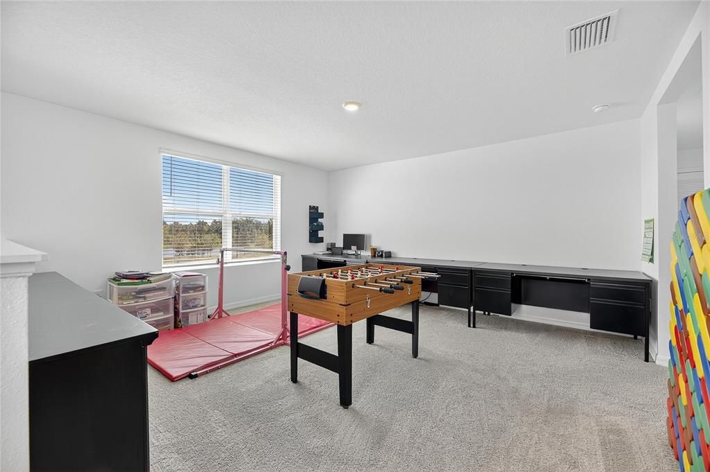 待售: $379,900 (4 贝兹, 3 浴室, 2435 平方英尺)