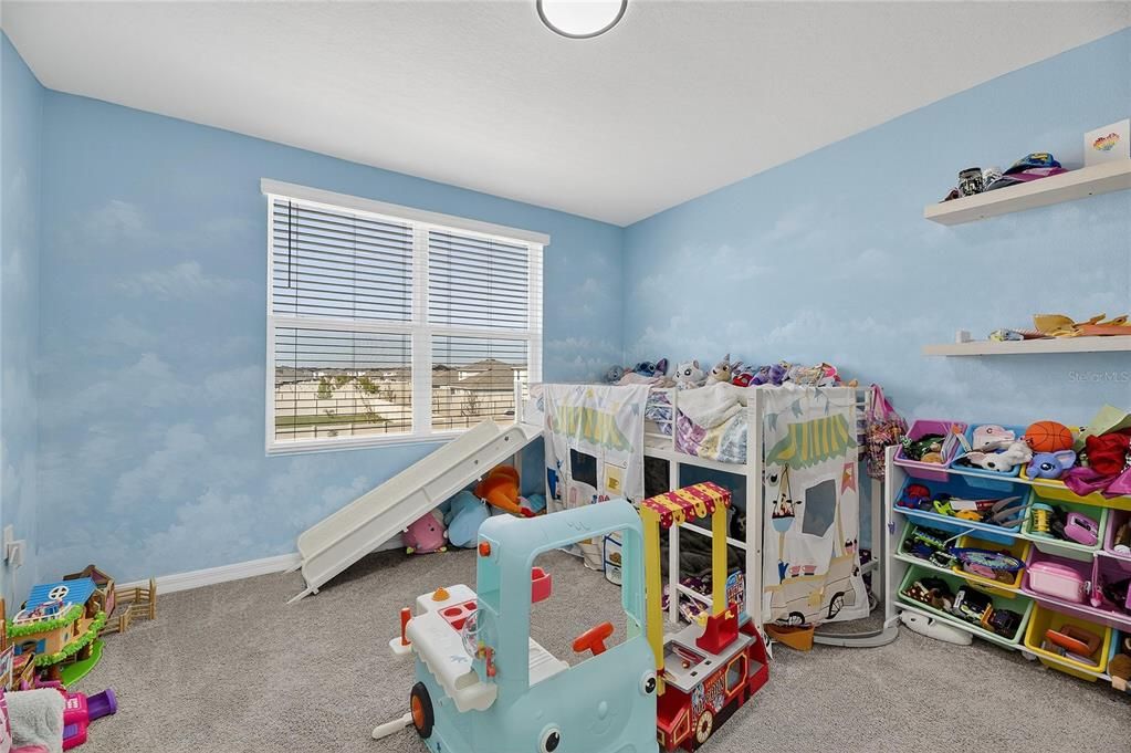 待售: $379,900 (4 贝兹, 3 浴室, 2435 平方英尺)