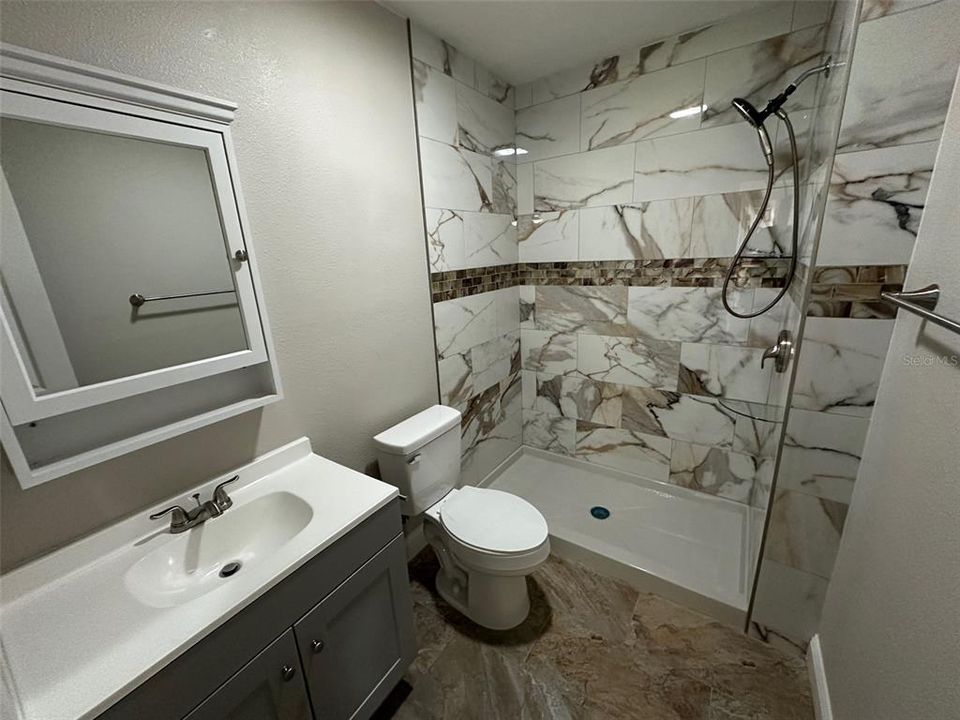 For Sale: $299,900 (4 beds, 2 baths, 1522 Square Feet)