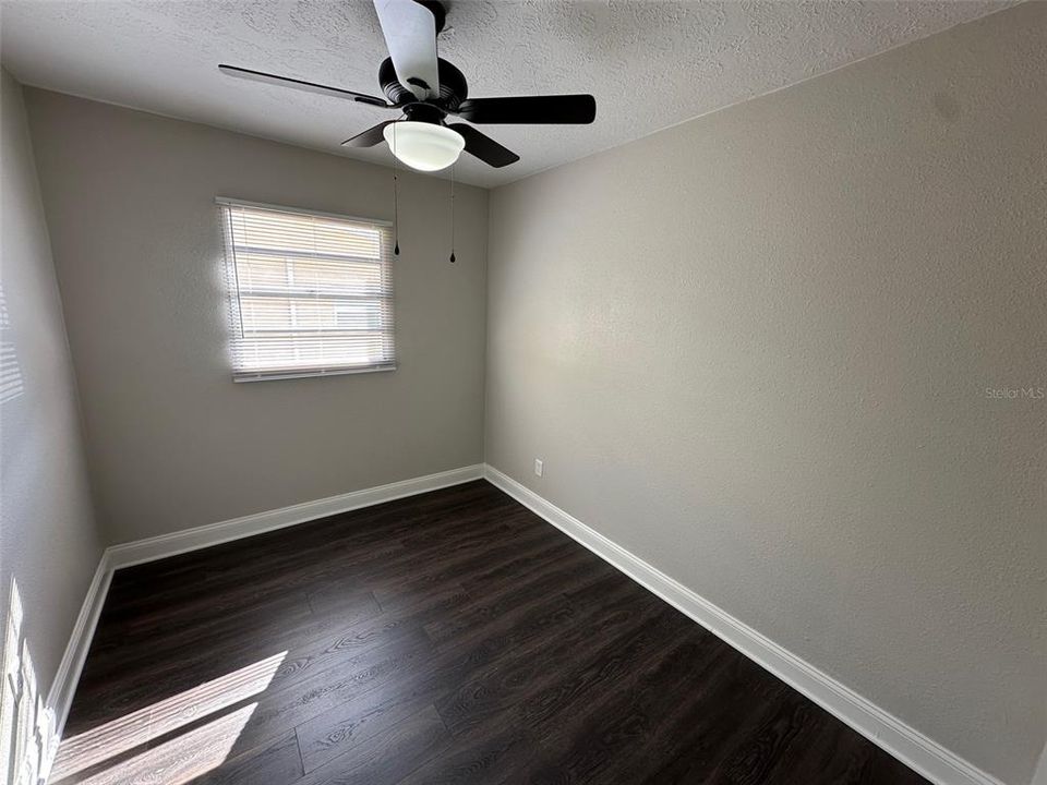 For Sale: $299,900 (4 beds, 2 baths, 1522 Square Feet)