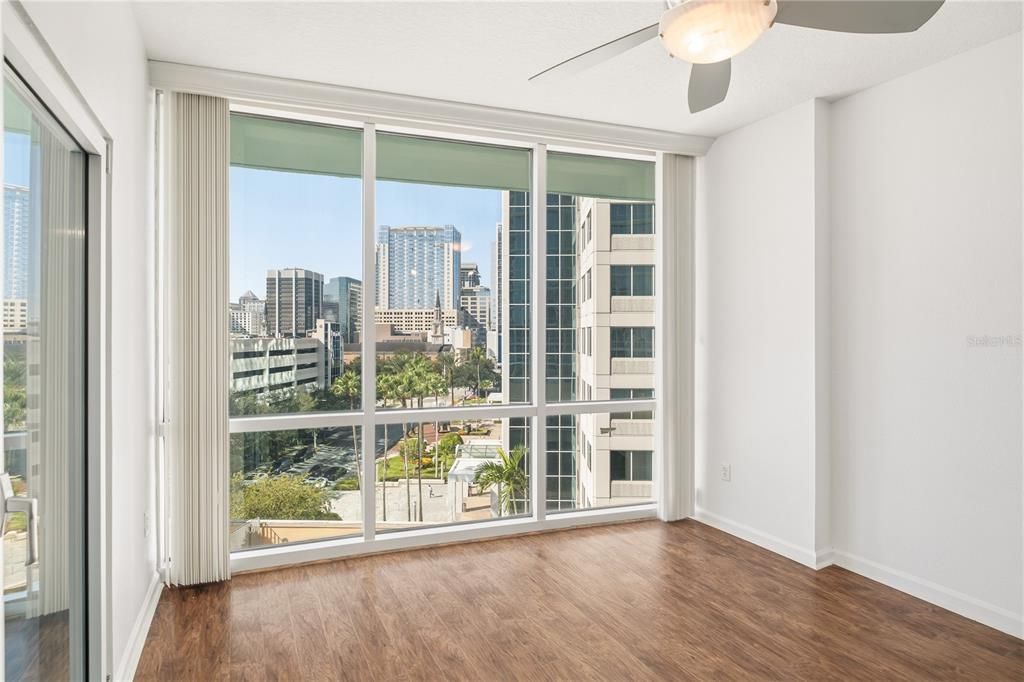 For Sale: $329,000 (2 beds, 2 baths, 1148 Square Feet)