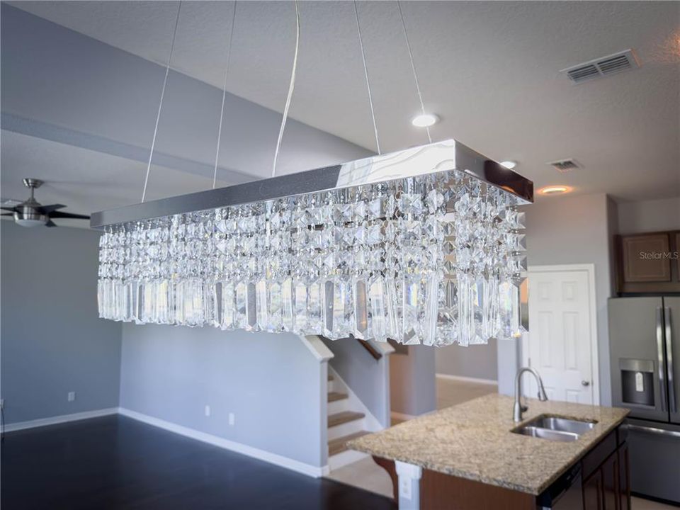 待售: $669,000 (3 贝兹, 2 浴室, 2448 平方英尺)