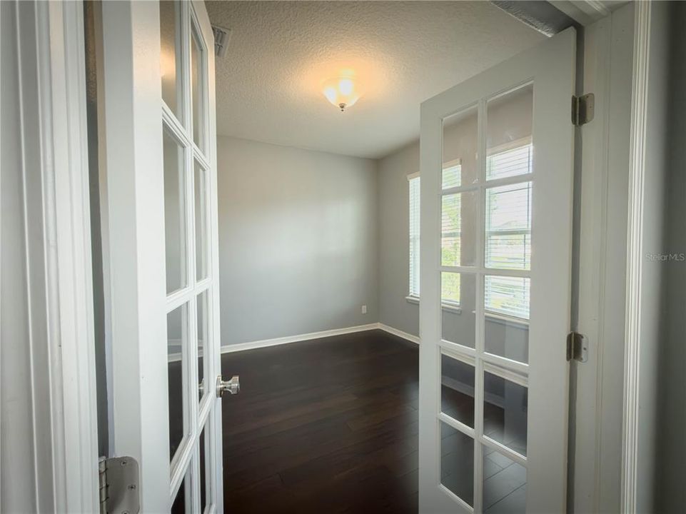 待售: $669,000 (3 贝兹, 2 浴室, 2448 平方英尺)