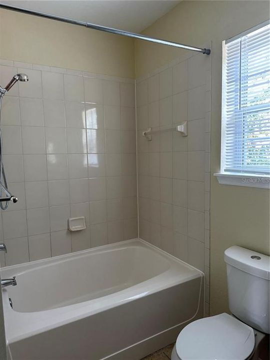 For Rent: $1,475 (1 beds, 1 baths, 740 Square Feet)