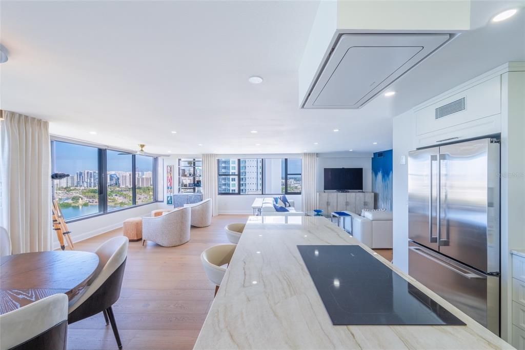 В аренду: $9,000 (2 спален, 2 ванн, 1636 Квадратных фут)