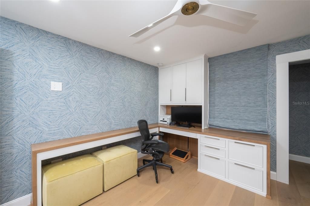 В аренду: $9,000 (2 спален, 2 ванн, 1636 Квадратных фут)