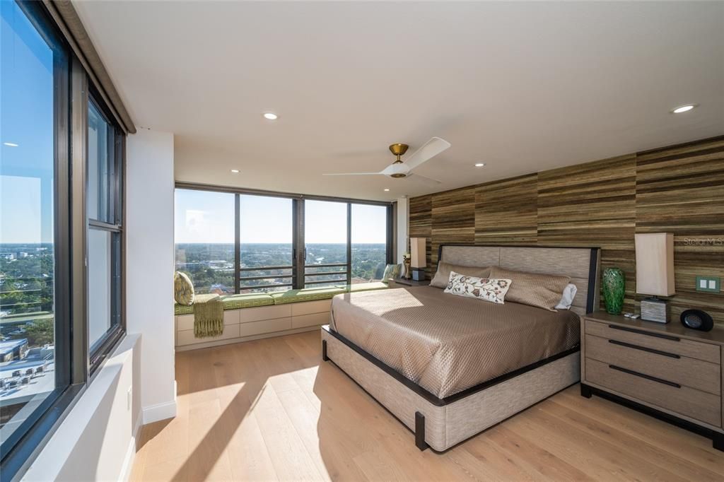 В аренду: $9,000 (2 спален, 2 ванн, 1636 Квадратных фут)