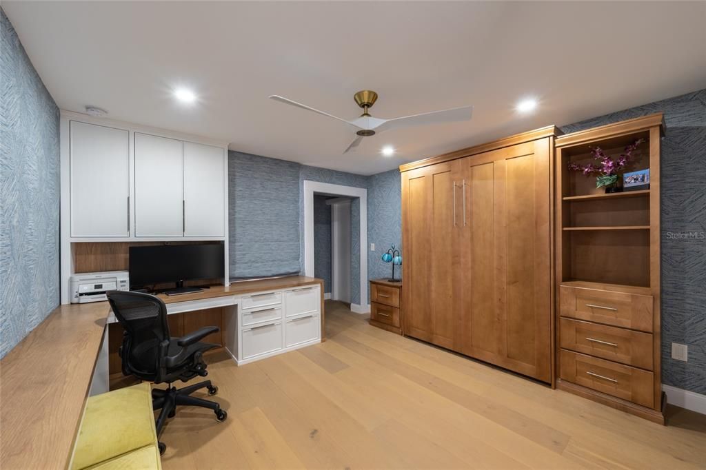 В аренду: $9,000 (2 спален, 2 ванн, 1636 Квадратных фут)