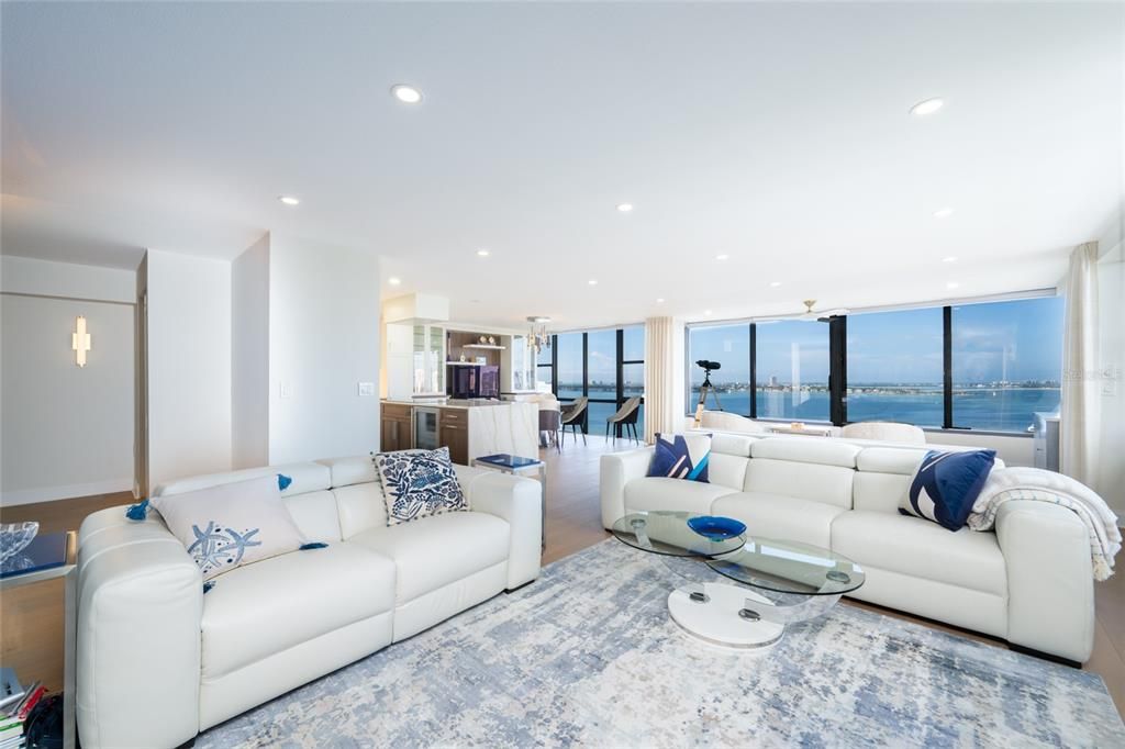 В аренду: $9,000 (2 спален, 2 ванн, 1636 Квадратных фут)