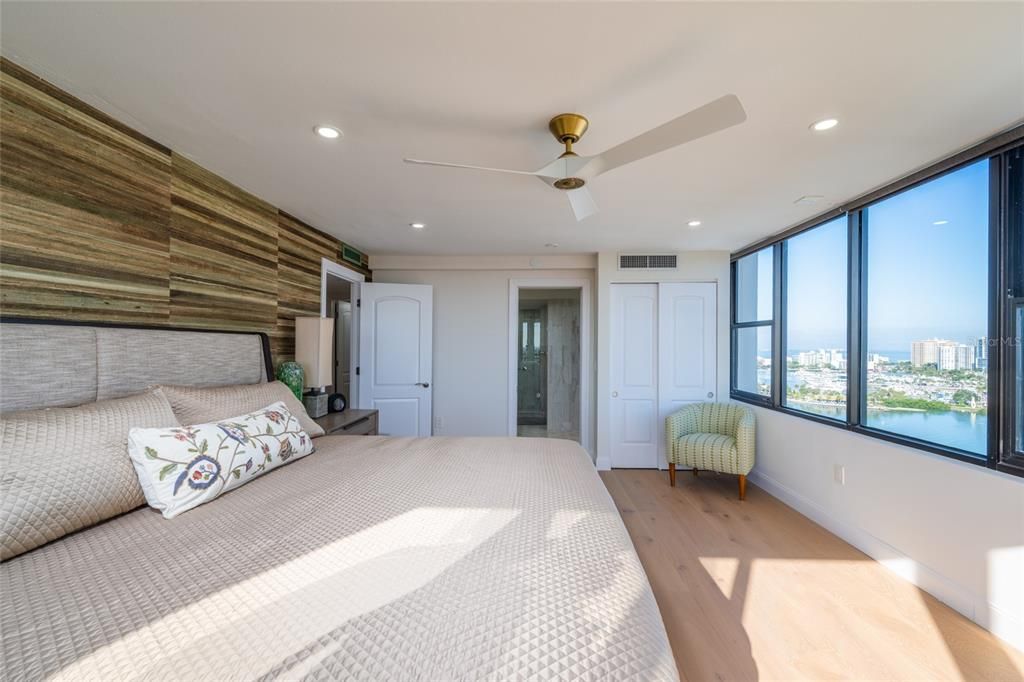 В аренду: $9,000 (2 спален, 2 ванн, 1636 Квадратных фут)