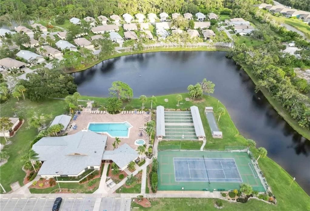 En Venta: $194,900 (2 camas, 2 baños, 1112 Pies cuadrados)