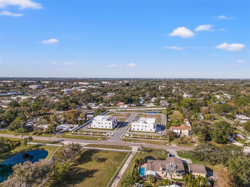 En Venta: $679,000 (2 camas, 2 baños, 2351 Pies cuadrados)