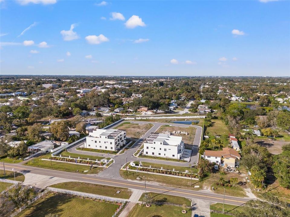 En Venta: $679,000 (2 camas, 2 baños, 2351 Pies cuadrados)