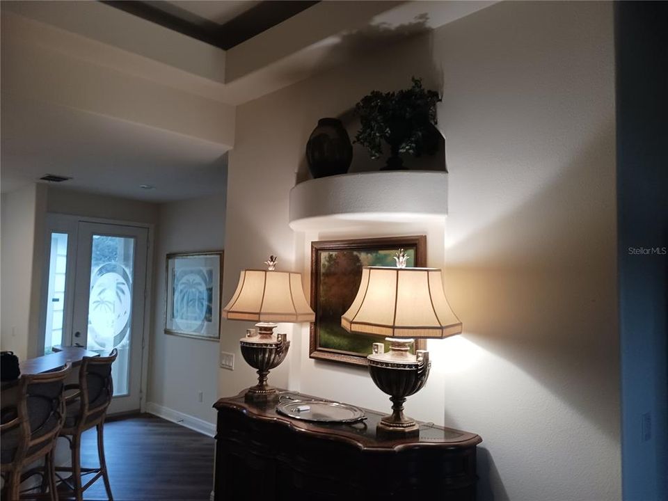 待售: $279,900 (2 贝兹, 2 浴室, 1335 平方英尺)