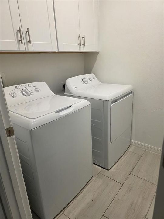 For Rent: $3,100 (6 beds, 3 baths, 3362 Square Feet)