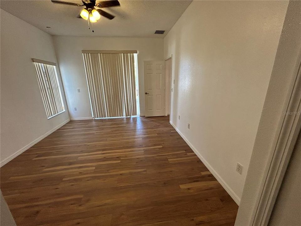 待售: $310,000 (3 贝兹, 2 浴室, 1876 平方英尺)