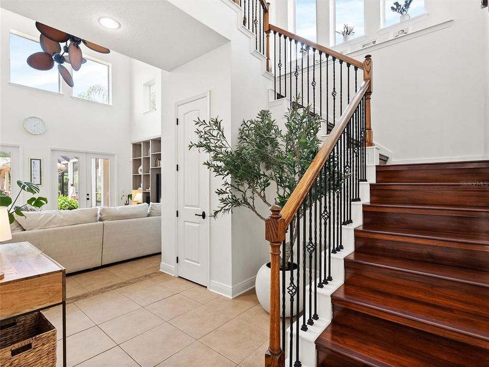 For Sale: $1,850,000 (5 beds, 4 baths, 4794 Square Feet)