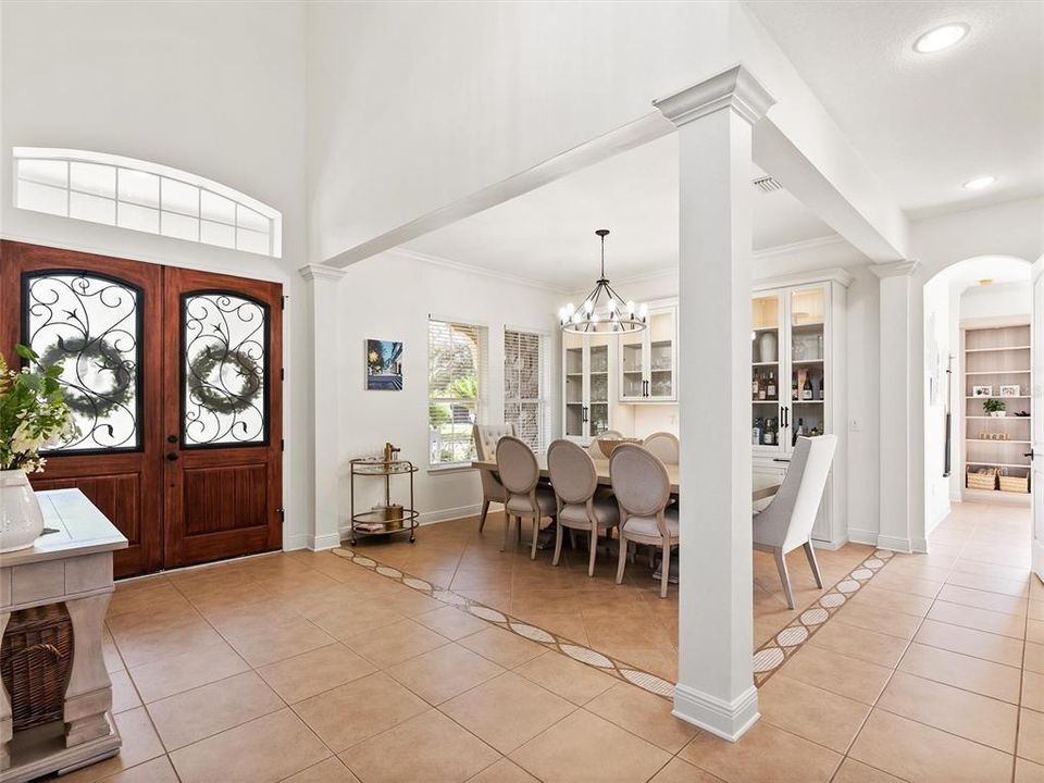 For Sale: $1,850,000 (5 beds, 4 baths, 4794 Square Feet)