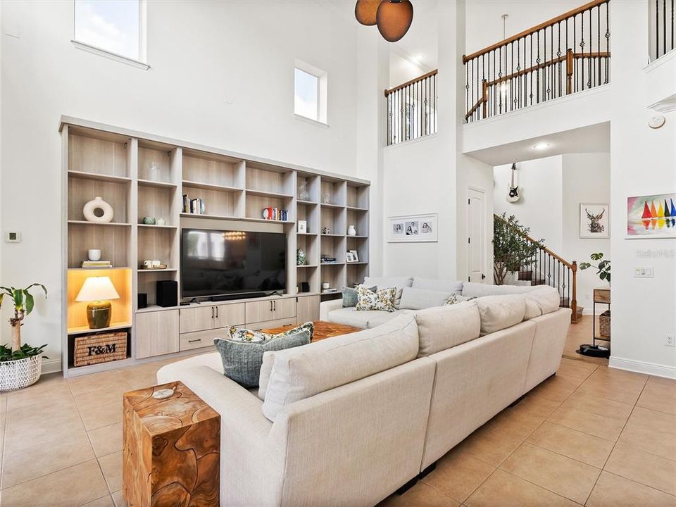 For Sale: $1,850,000 (5 beds, 4 baths, 4794 Square Feet)