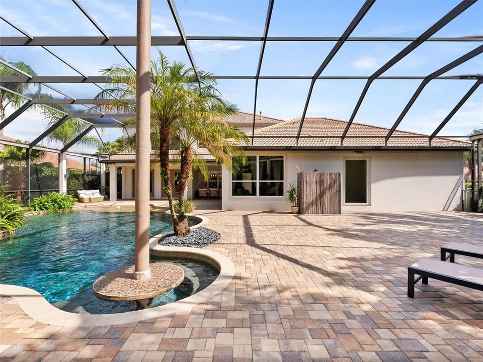 For Sale: $1,850,000 (5 beds, 4 baths, 4794 Square Feet)