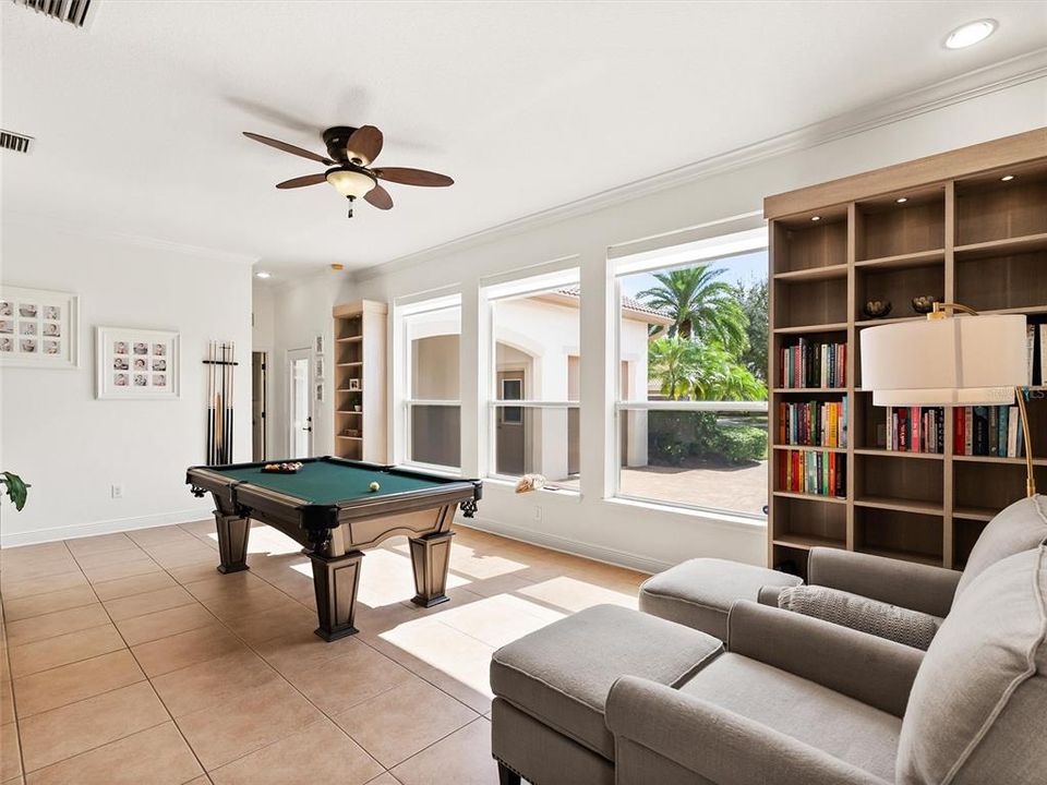 For Sale: $1,850,000 (5 beds, 4 baths, 4794 Square Feet)