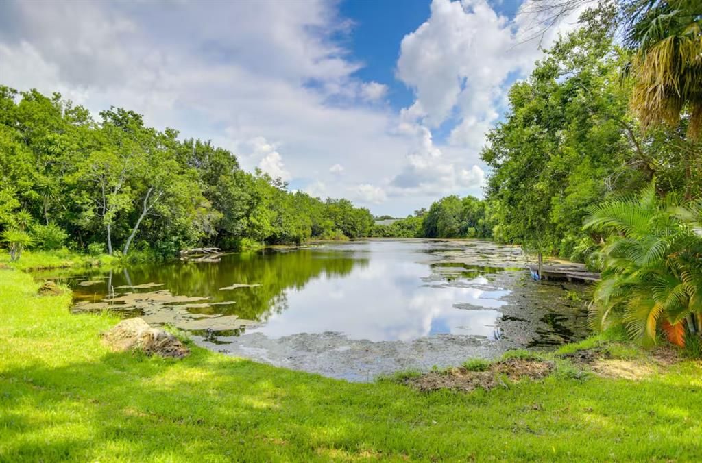 For Sale: $729,000 (5 beds, 3 baths, 2723 Square Feet)