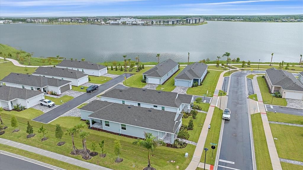 Active With Contract: $425,000 (3 beds, 2 baths, 1743 Square Feet)