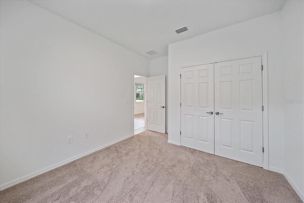 Active With Contract: $425,000 (3 beds, 2 baths, 1743 Square Feet)