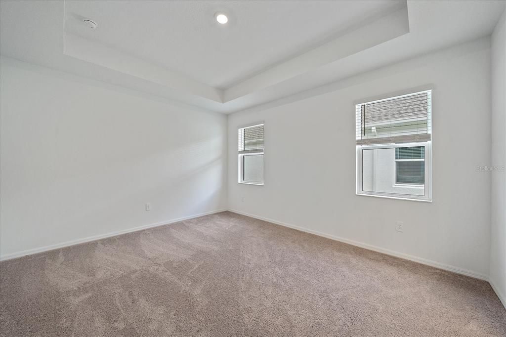 Active With Contract: $425,000 (3 beds, 2 baths, 1743 Square Feet)