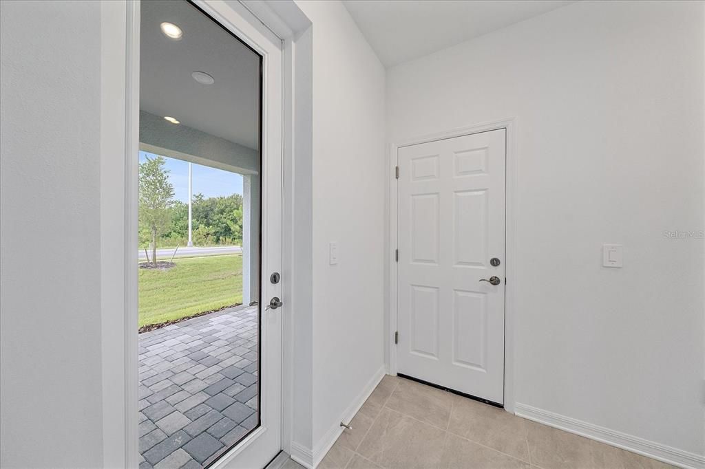 Active With Contract: $425,000 (3 beds, 2 baths, 1743 Square Feet)