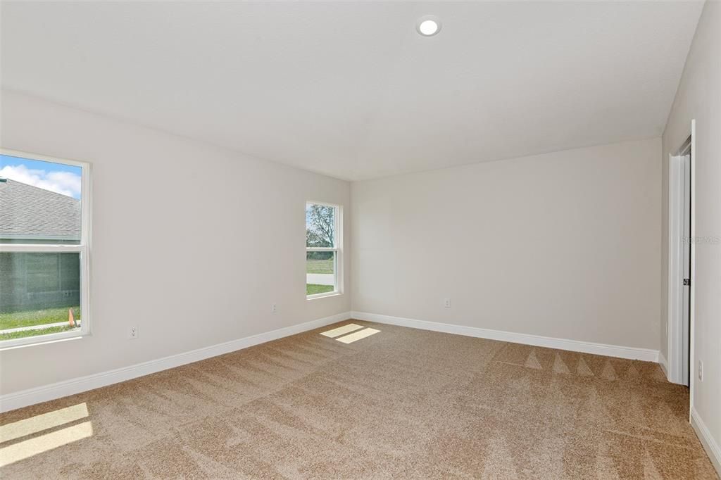 For Sale: $257,990 (3 beds, 2 baths, 1615 Square Feet)