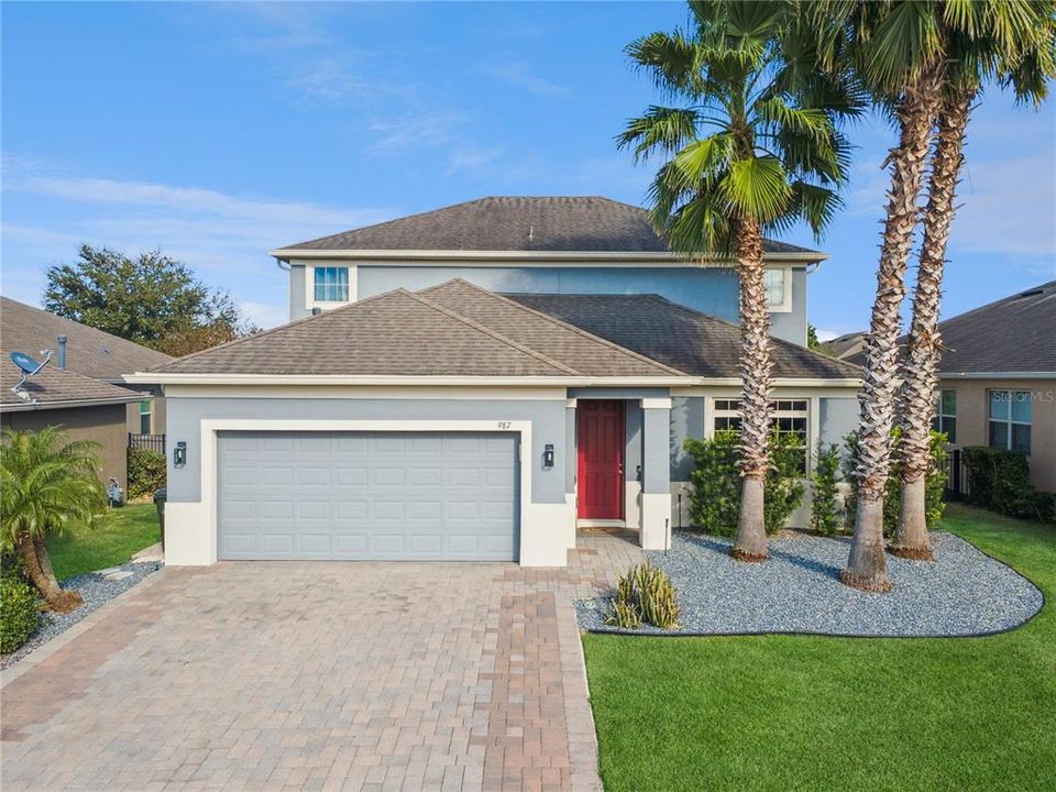 Active With Contract: $550,000 (4 beds, 2 baths, 2560 Square Feet)