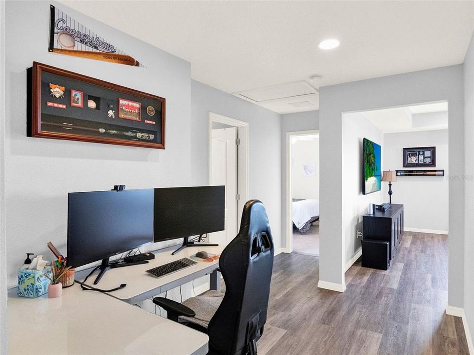 Active With Contract: $550,000 (4 beds, 2 baths, 2560 Square Feet)