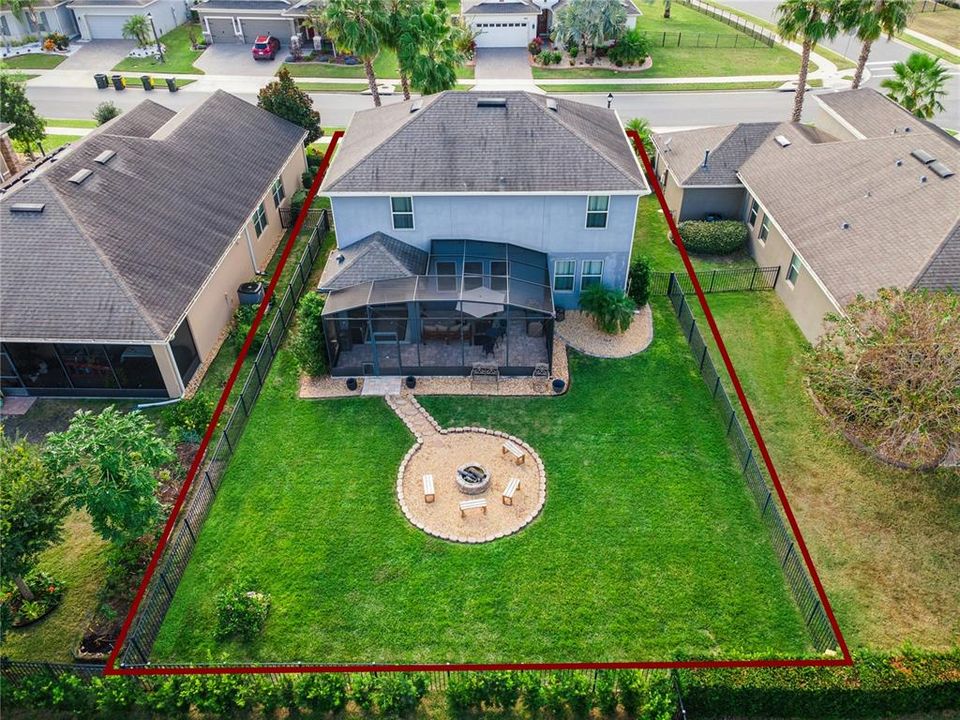 Active With Contract: $550,000 (4 beds, 2 baths, 2560 Square Feet)