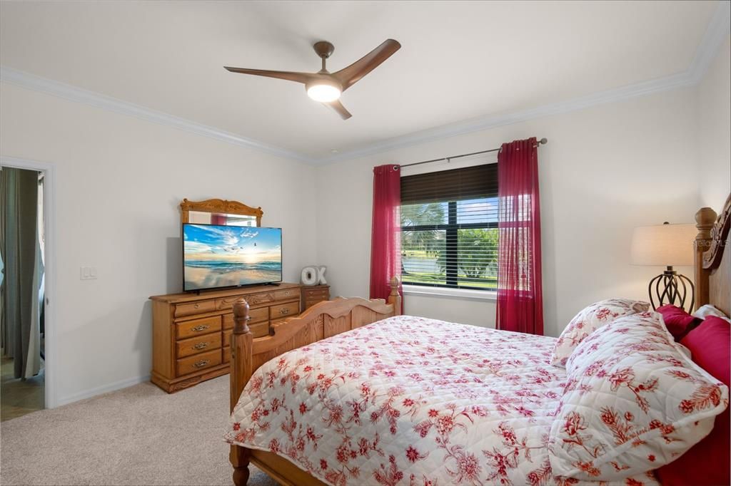 For Sale: $400,000 (4 beds, 3 baths, 2271 Square Feet)