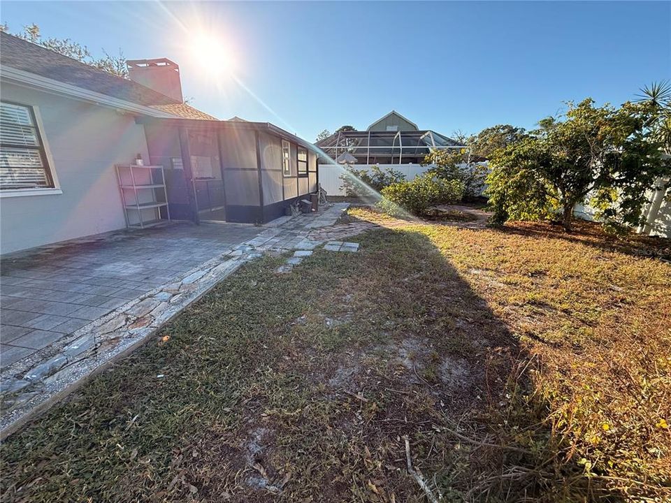 En Renta: $2,250 (4 camas, 2 baños, 1512 Pies cuadrados)