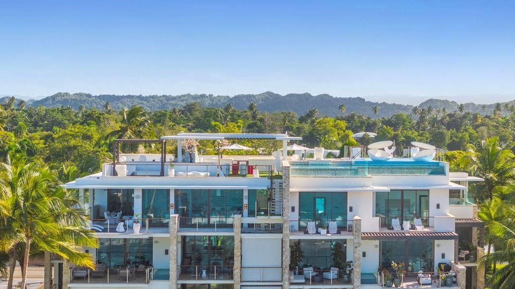 待售: $55,000,000 (4 贝兹, 4 浴室, 11000 平方英尺)