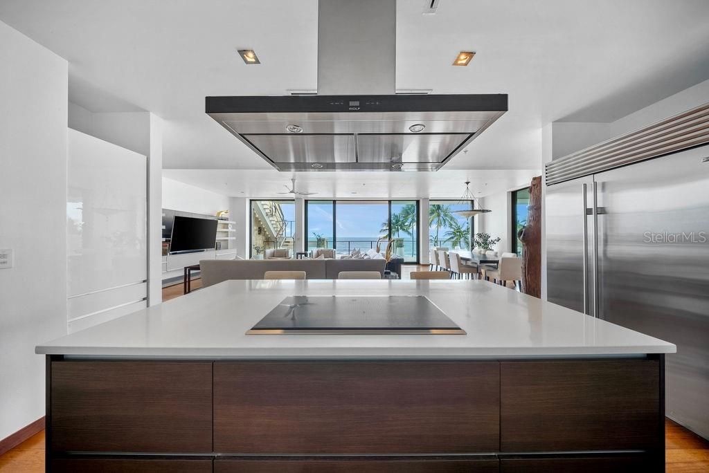 待售: $55,000,000 (4 贝兹, 4 浴室, 11000 平方英尺)