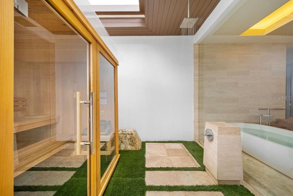 待售: $55,000,000 (4 贝兹, 4 浴室, 11000 平方英尺)