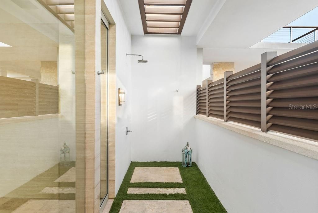 待售: $55,000,000 (4 贝兹, 4 浴室, 11000 平方英尺)